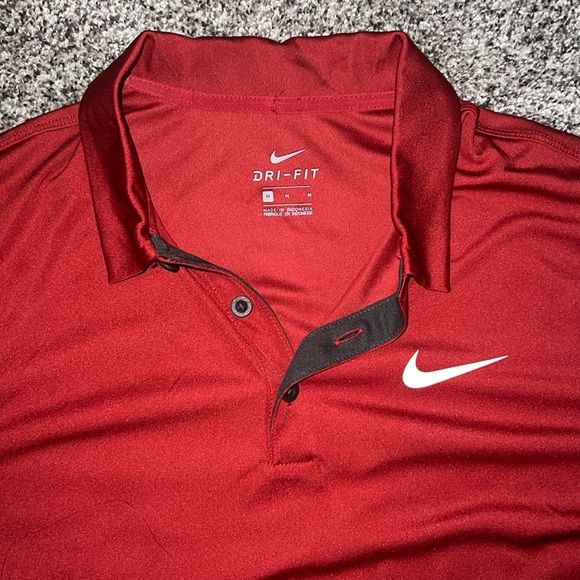 Men’s Nike dri-fit polo. - Picture 3 of 4